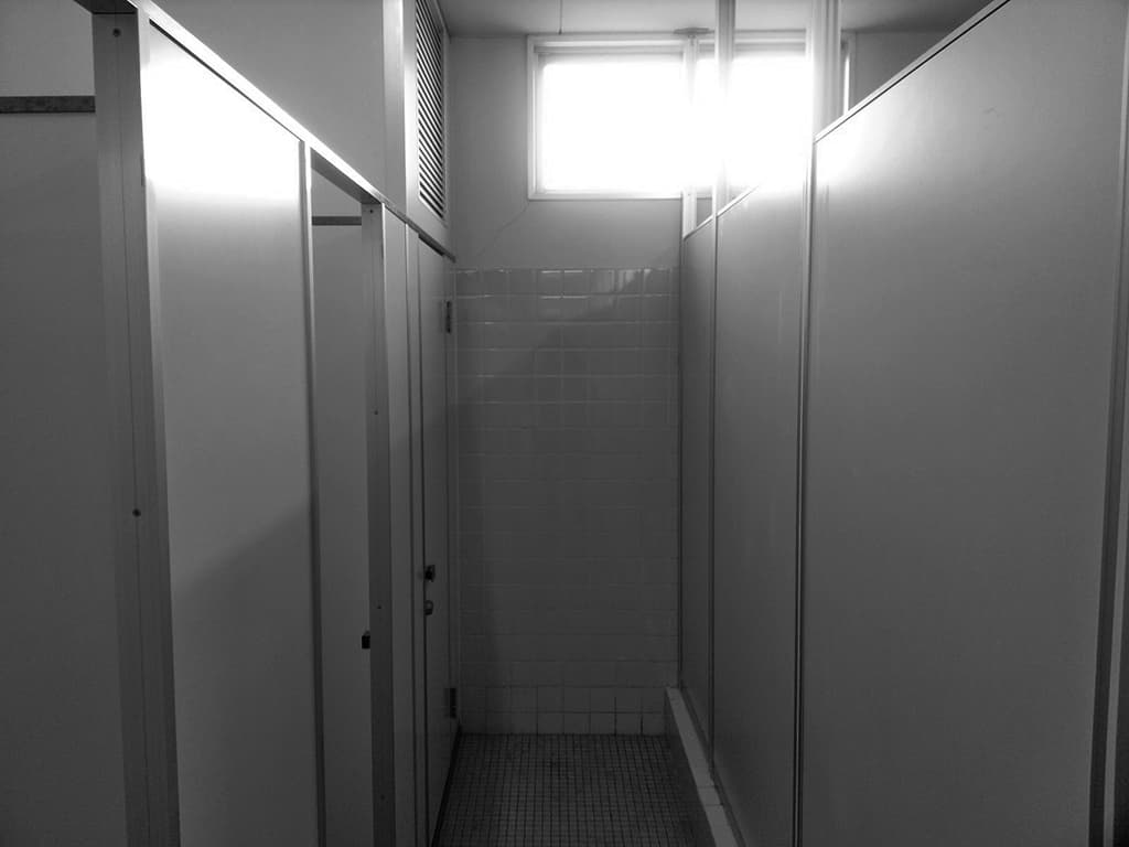 諸江町小学校トイレ改修工事
