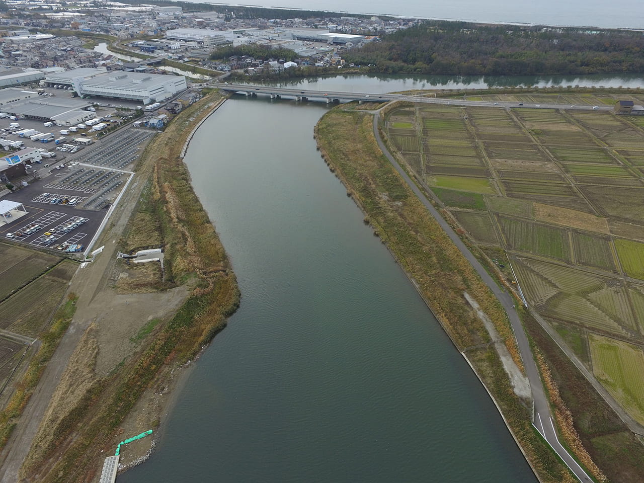 二級河川犀川　広域河川改修工事（赤土河道掘削３工区）