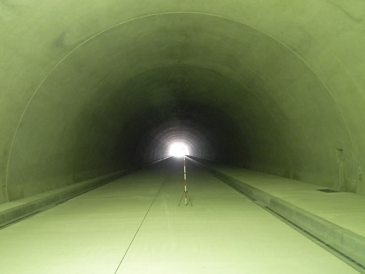 主要地方道金沢伊波線いしかわ広域交流幹線道路整備工事（(仮)清水トンネル2工区）