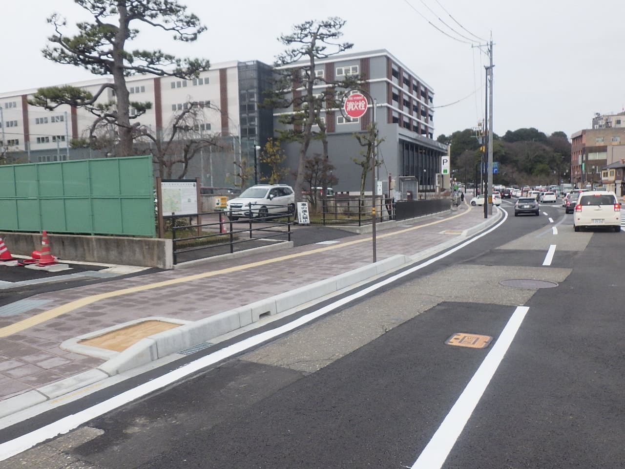 都市計画道路 小将町田上線 街路整備(防災・安全)工事(歩道工)