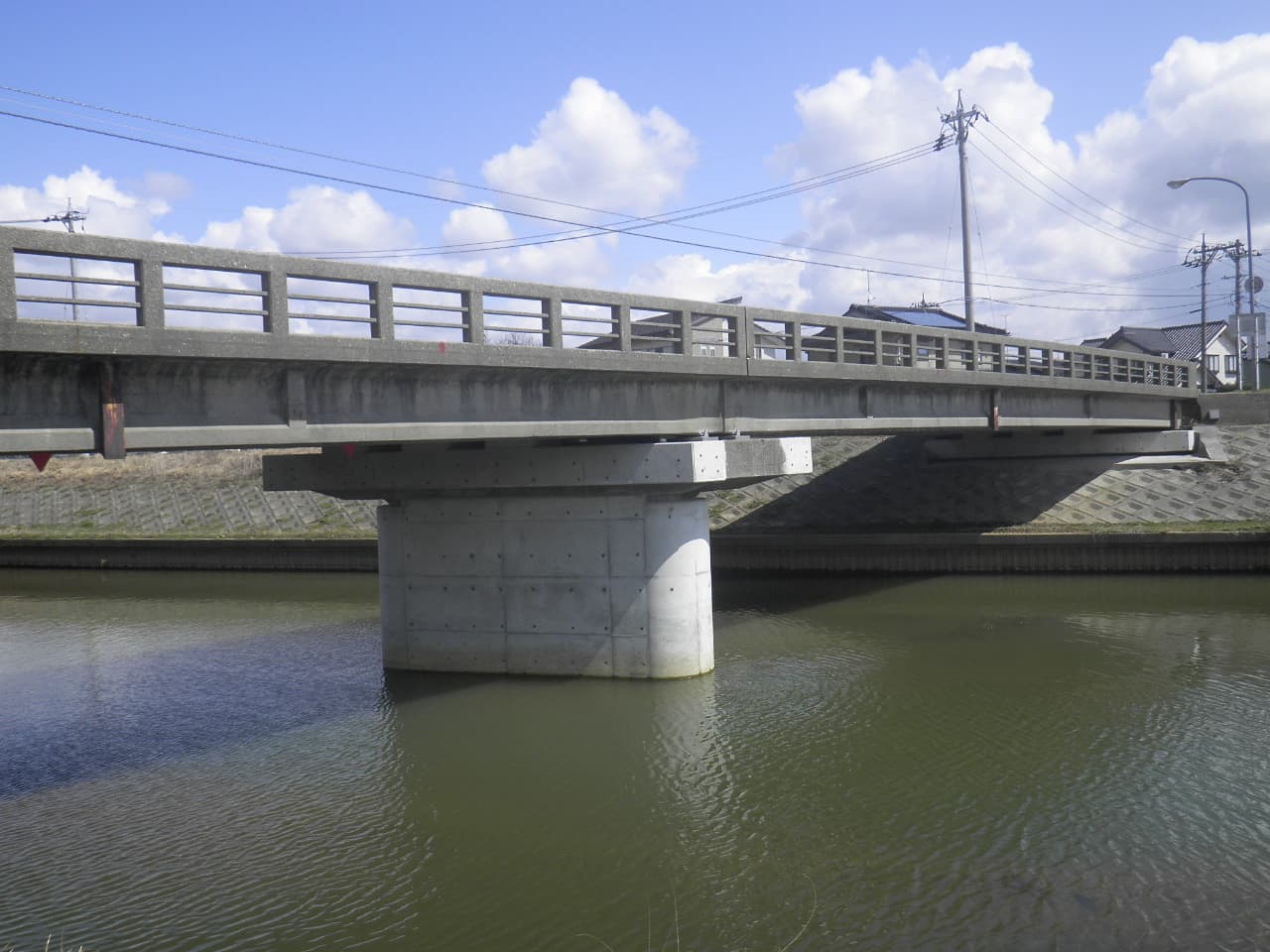 主要地方道高松津幡線　橋りょう補修（防災・安全）工事（文化橋）（橋脚補強工）