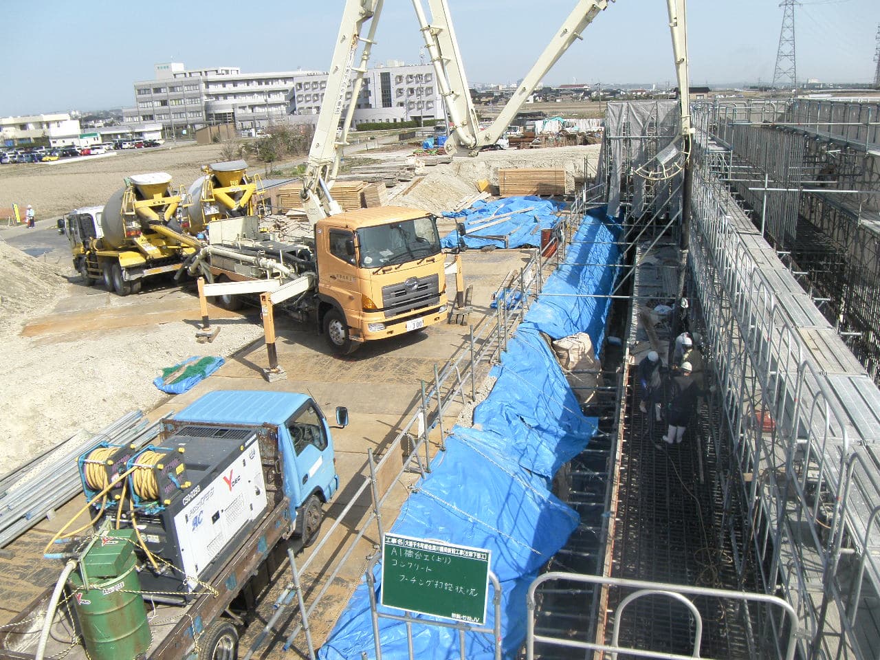 大浦千木町線金腐川橋梁新設工事（左岸下部工）