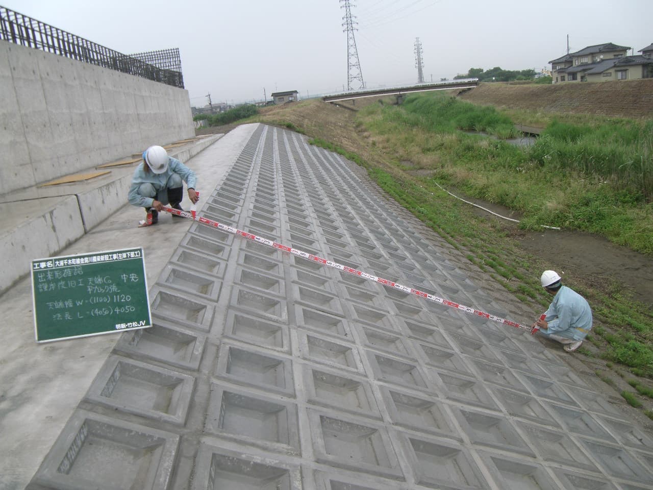 大浦千木町線金腐川橋梁新設工事（左岸下部工）