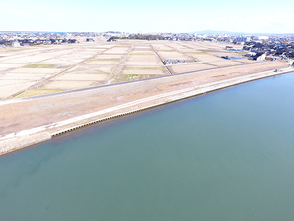 二級河川　犀川　広域河川改修工事（赤土河道掘削１５工区）