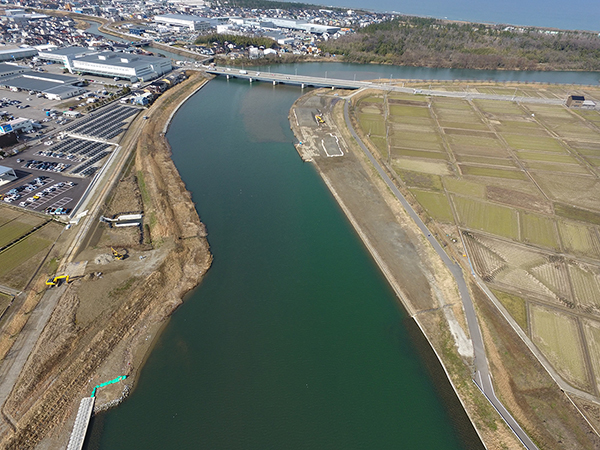 二級河川犀川　広域河川改修工事（赤土河道掘削３工区）